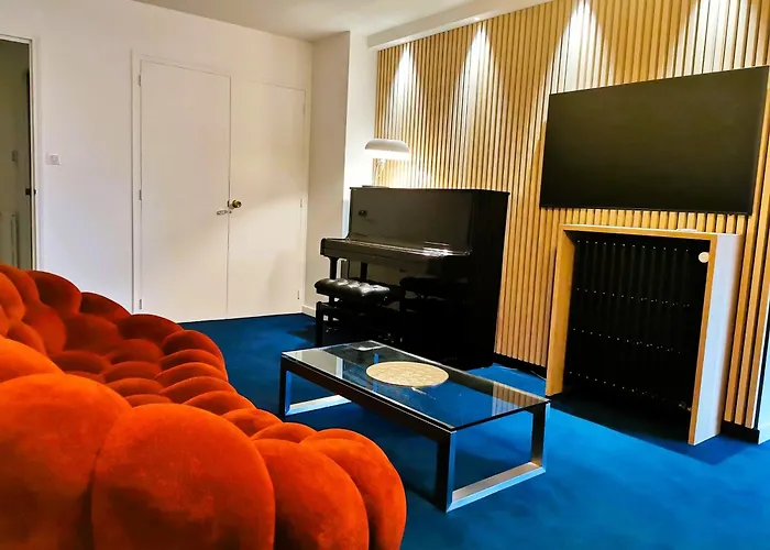 Les Soleils Apartment