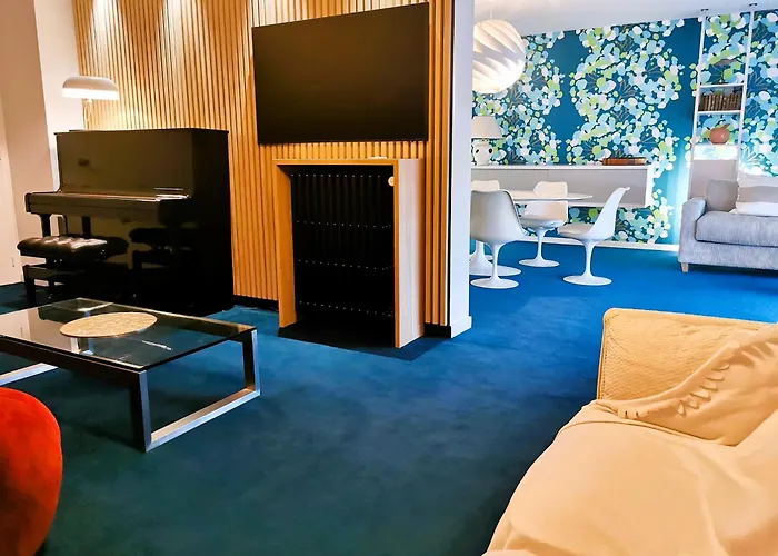 Les Soleils Apartment