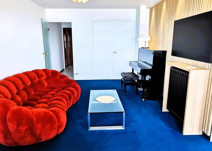 Les Soleils * 莱萨布勒-多洛讷